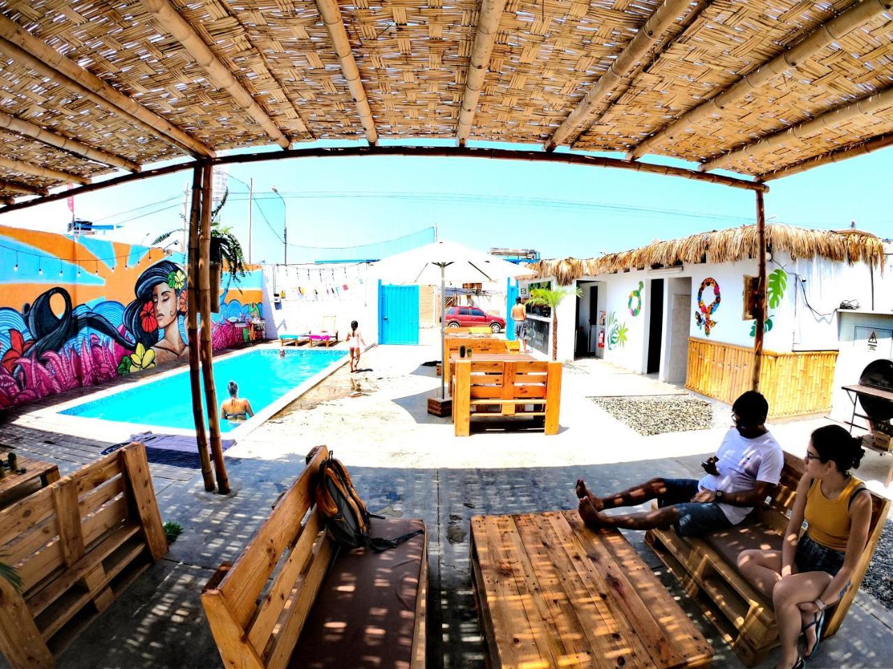 Auberge de jeunesse Surfari Punta Rocas à Punta Negra Extérieur photo